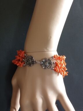 VINTAGE RED TOMATO ITALIAN BRANCH CORAL NO DYE ART NOUVEAU STYLE BRACELET 8"LONG